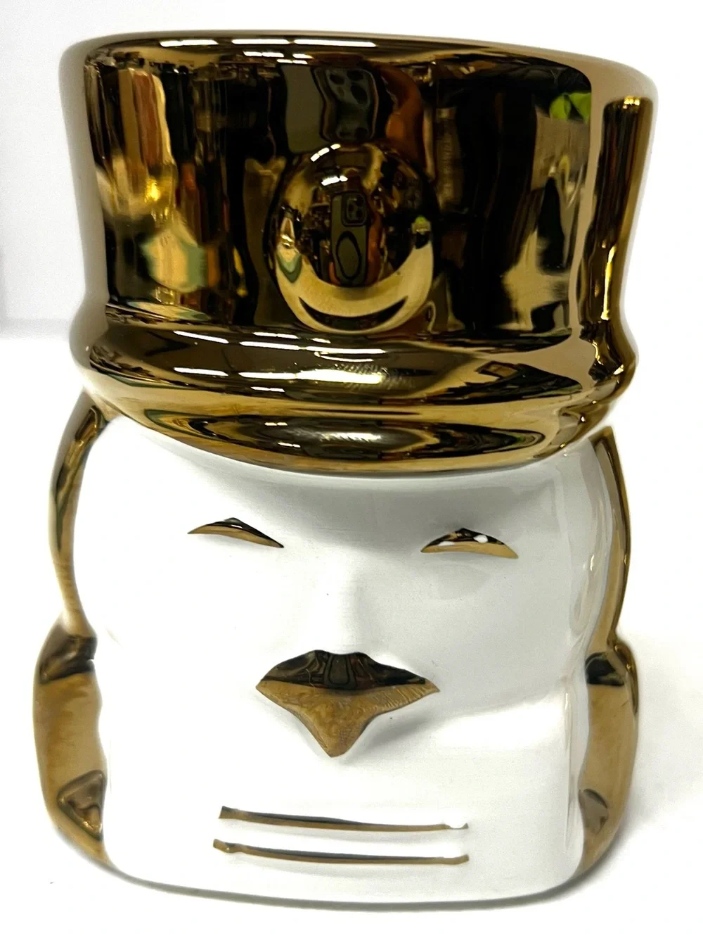 Decorative Gold and White Ceramic Nutcracker Head Accent Set - Branded candles
